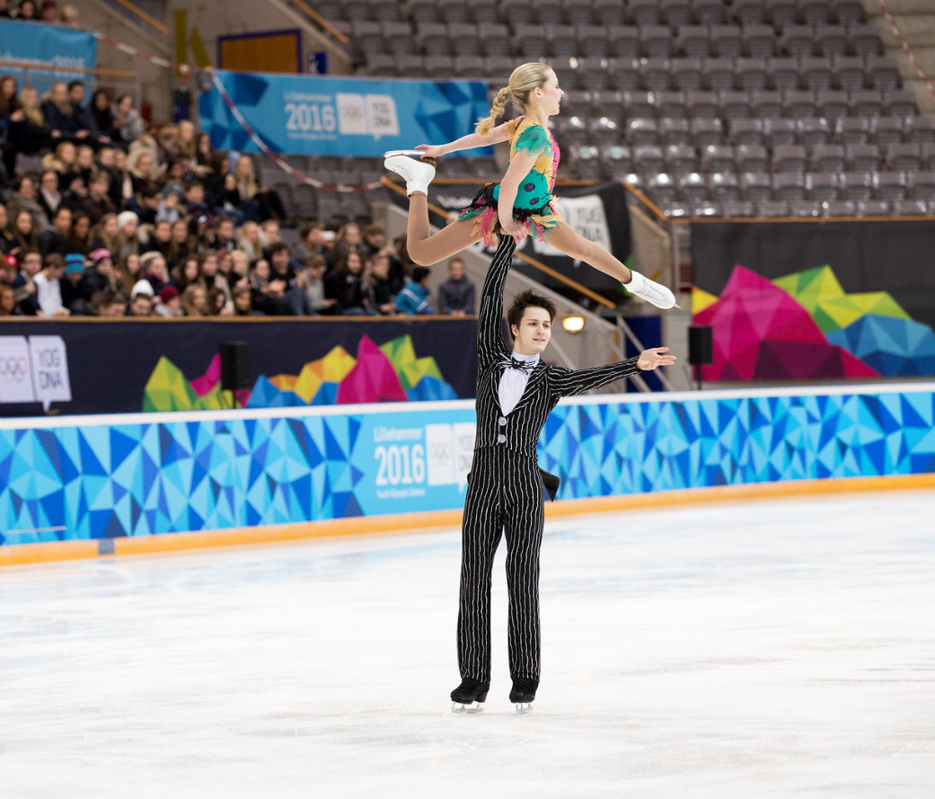 Pairs Figure Skaters